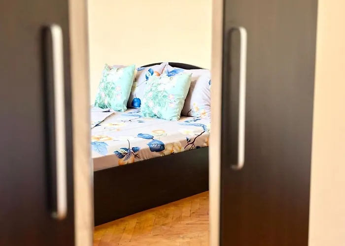 2br In Centre شقة فارنا