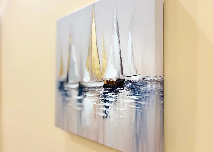 2br In Centre شقة *