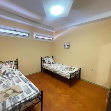 2br In Centre Апартаменты Варна