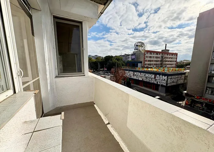 Apartment 2br In Centre *