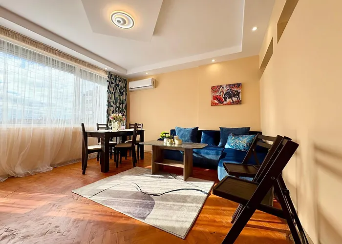 Apartment 2br In Centre